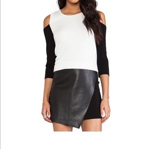 Bailey 44 color block l/s tee